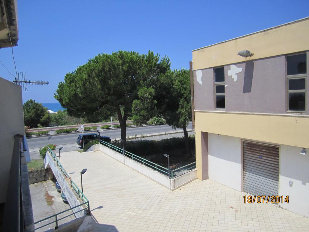 Apartments Mediterraneo 475 Scalea Kültér fotó