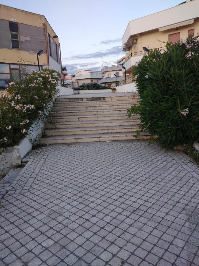 Apartments Mediterraneo 475 Scalea Kültér fotó